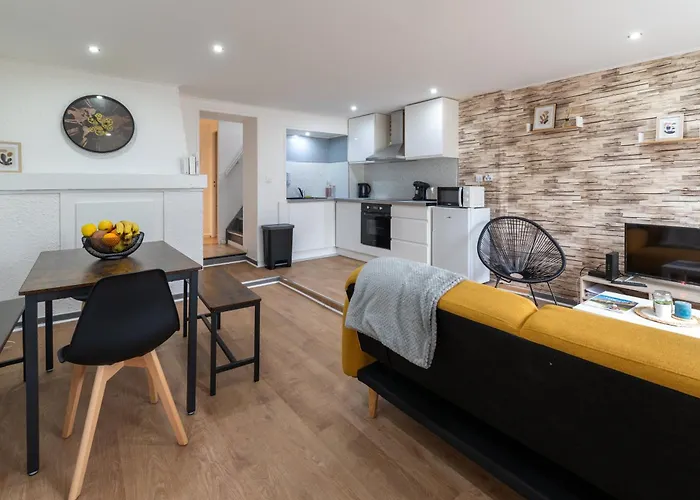 55m2 Cosy Au Calme Avec Terrasse Et Box Individuel Hébergement de vacances