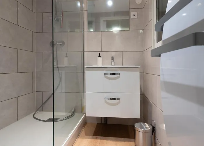 55m2 Cosy Au Calme Avec Terrasse Et Box Individuel